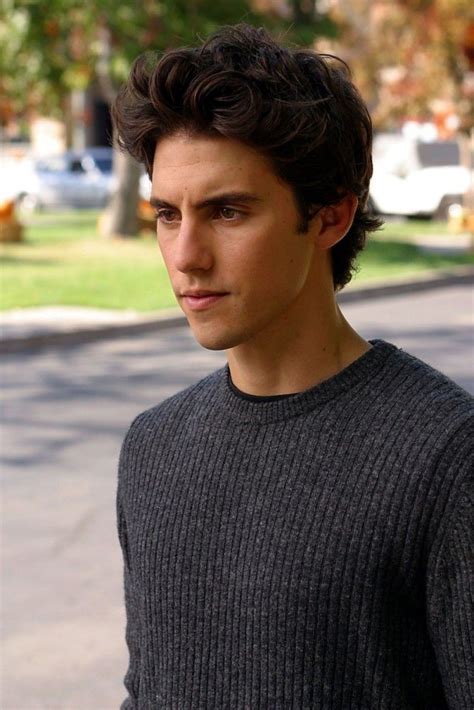 Gilmore Girls 3x05 Stills - Milo Ventimiglia Photo (14977673) - Fanpop