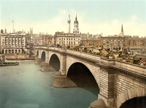 46 Yrs Old, Sturdy London Bridge - History, How To Go, What To See, Where To Eat | RoverAtlas