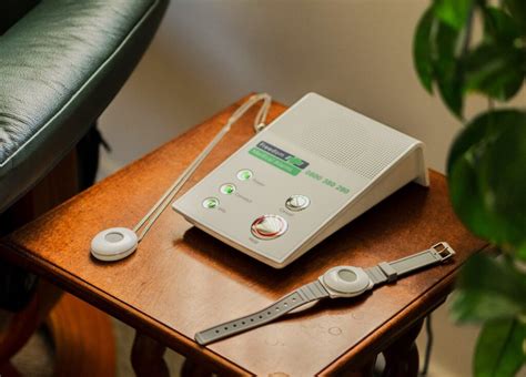 Elderly Alarm Devices - Freedom Medical Alarms