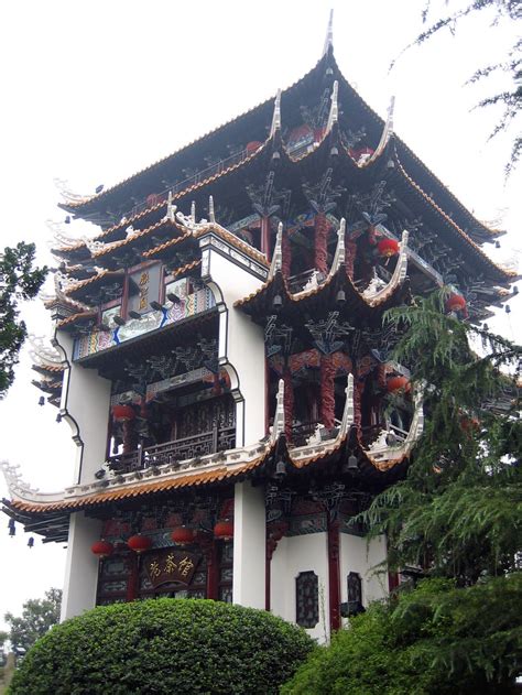 Beautiful Tea House with Traditional Chinese Architecture,… | Flickr