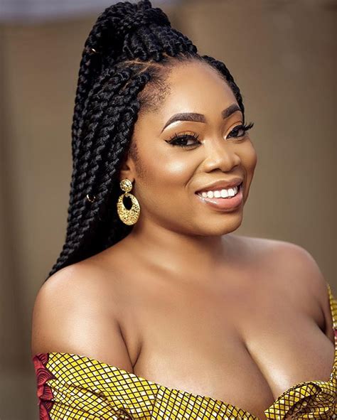 Ghanaian Actress, Moesha Boduong Stuns In Cleavage Baring Outfit - Celebrities - Nigeria