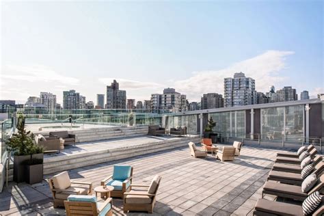 Luxury Hotel in Downtown Vancouver | JW Marriott Parq Vancouver