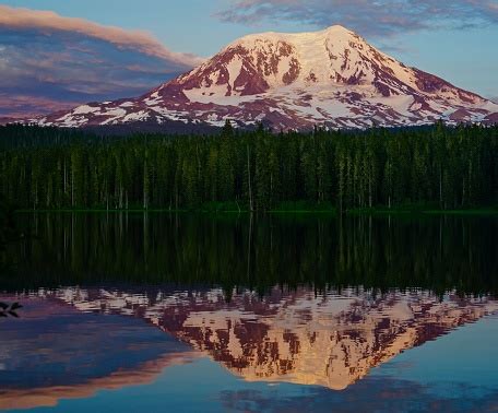 Mt Adams Vertical Volcano Stock Photo - Download Image Now - iStock