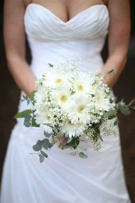 Brides boquet gerbera Daisy's babys breath White Gerber Daisy Bouquet ...