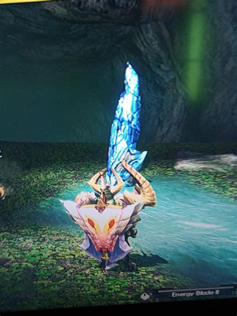 I managed to cut off my first Glavenous tail! : r/MHGU