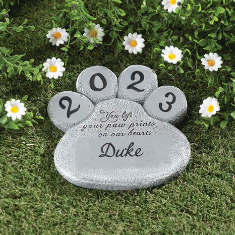 Personalized Pet Memorial Stone - Memory Stones - Miles Kimball