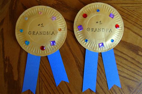 Grandparent's Day Craft - I Heart Crafty Things