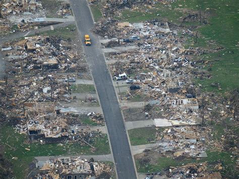 Missouri parish remembers those killed in historic tornado, ten years on | Catholic News Agency