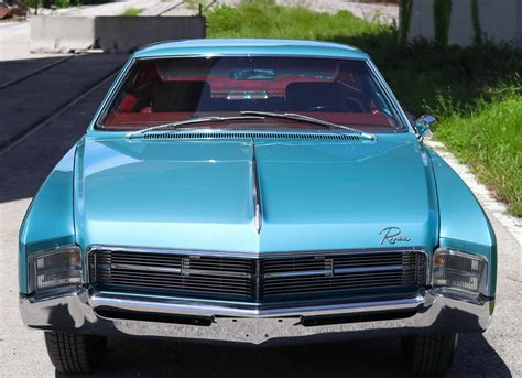 1967 Buick Riviera GS V8 – Muscle Vintage Cars