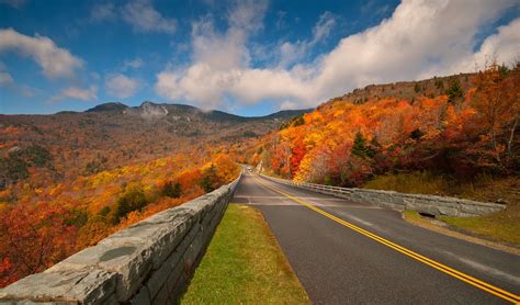 Visiting the Blue Ridge Mountains in an RV - Camping World Blog