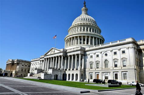 Evolution of the U. S. Capitol Building in Washington, D.C. - Encircle ...