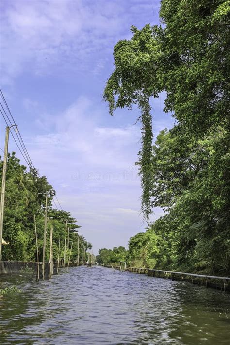 Taling Chan District,Bangkok S Thonburi Side on May14,2022:Waterfront and Rural Atmosphere at ...