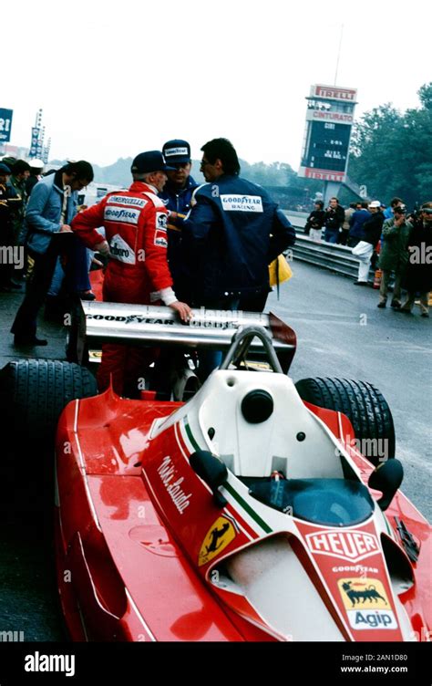 Niki lauda 1976 hi-res stock photography and images - Alamy