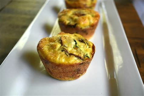 Quinoa, Veggie and White Cheddar Egg Muffins | Chef Jen