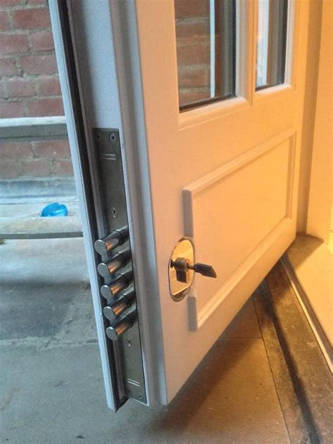 Multi-point door locking system | Diy home security, Home security, Home interior design