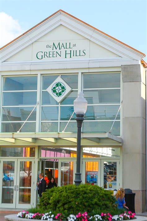 31 Amenities You Had No Idea Were Offered at The Mall at Green Hills ...