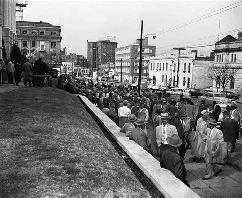 Rosa Parks - Montgomery Bus Boycott 60th anniversary - Pictures - CBS News