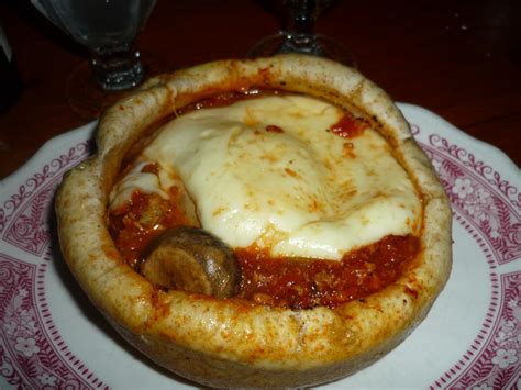 Chicago Pizza and Oven Grinder Company - Chicago, IL | Review & What to Eat