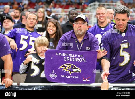 Baltimore ravens fans hi-res stock photography and images - Alamy