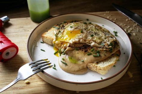 Welsh Rarebit - The Buslife Kitchen