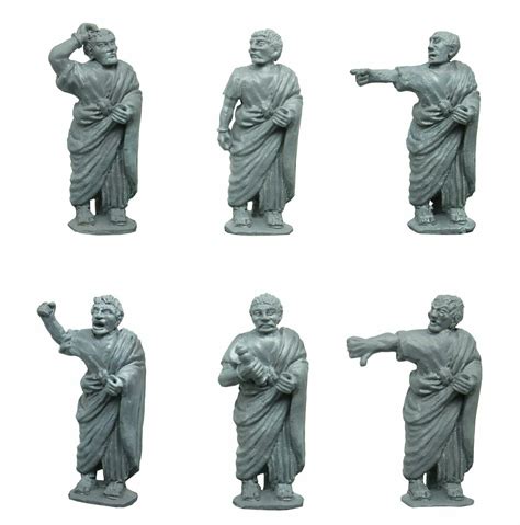 28mm Roman male civilians / spectators in togas standing.