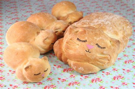 Baker Turns Bread Into Ultra-Cute Catloaf | Bored Panda