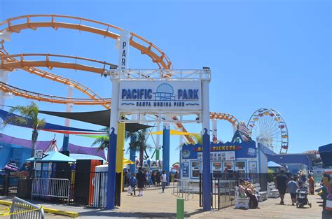 10 BEST Attractions at Santa Monica Pier - CityBOP