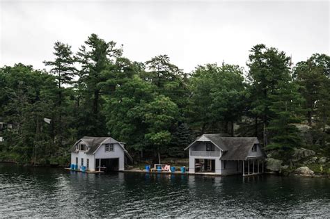 Premium Photo | Thousand islands national park