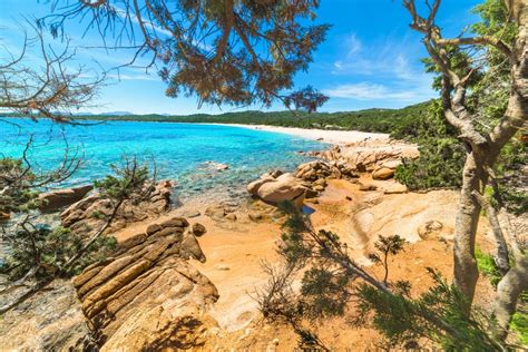 Experience the Costa Smeralda in Sardinia - Isle Blue