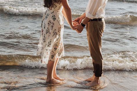 29 Beach Love Quotes - The Best Romantic Beach Quotes - Words Inspiration