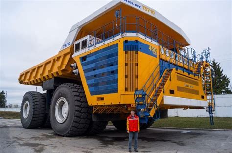 Different Types Of Dumper Trucks & Why You May Need Them | JW Clark Ltd