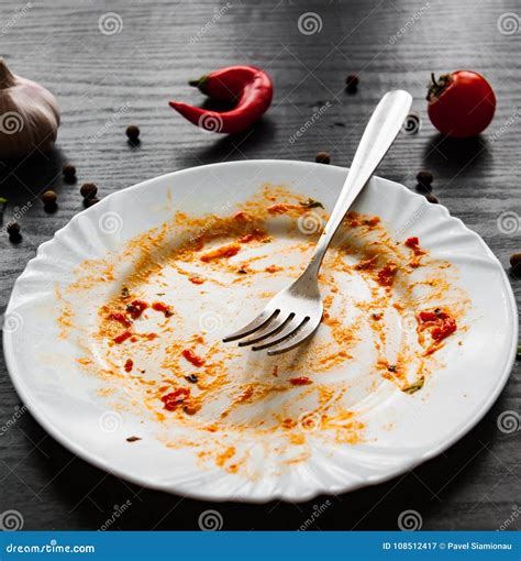Dirty Dishes. Sauce Smeared on a Plate. Stock Image - Image of full, party: 108512417