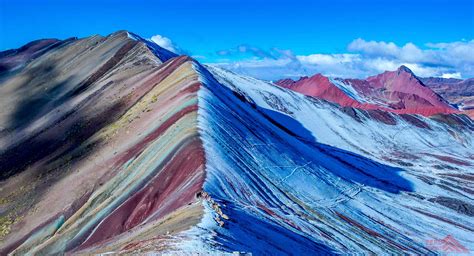 Ausangate Trek 5 Days to Rainbow Mountain - Peru Summit