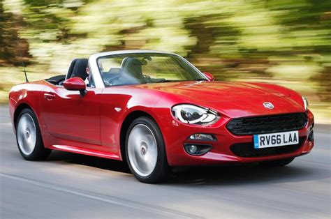 Fiat 124 Spider Review 2022 | What Car?