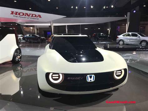 2018 Auto Expo: Retro-Themed Honda Sports EV Concept Revealed