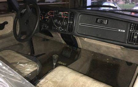 saab 900 interior | Barn Finds