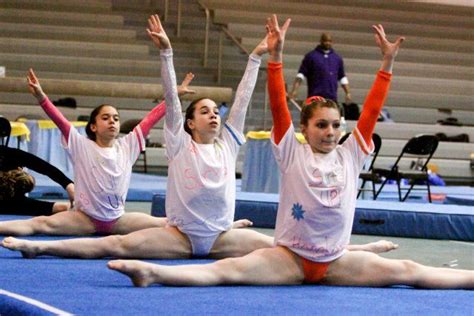 middle splits | Gymnastics team, Gymnastics training, Gymnastics girls