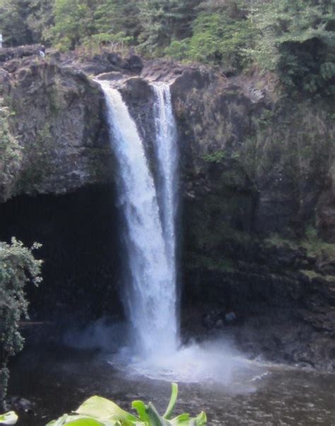 Top Waterfalls on the Big Island of Hawaii: A Big Island Waterfalls ...