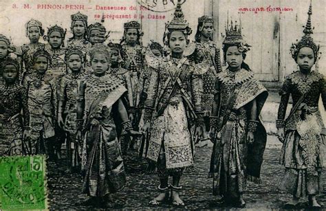 I. CAMBODIA AND WORLD HISTORY, 1863-1985 - Sihanouk, archives inachevées