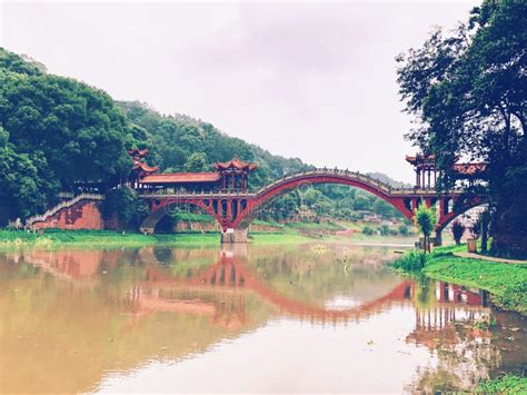 Leshan Haoshang bridge stock image. Image of building - 126758615