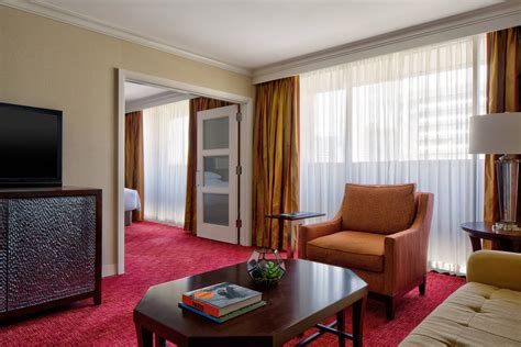 Hotel Suites in Buckhead | Atlanta Marriott Buckhead Hotel & Conference ...