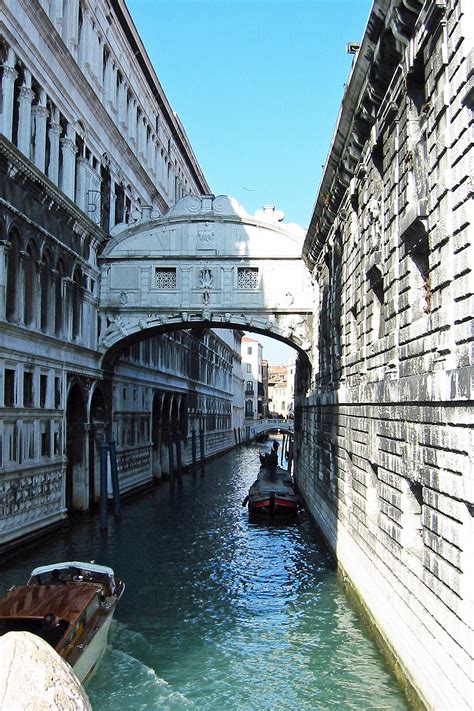 Free Images : boat, town, city, river, canal, travel, vehicle, italy, venice, tourism, waterway ...