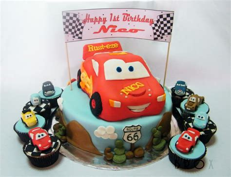 Disney's Cars - CakeCentral.com