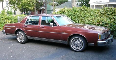 All American Сlassic Сars • 1984 Oldsmobile Delta 88 Royale 4-Door Sedan