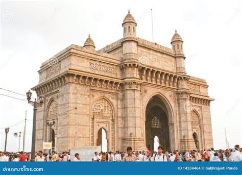 Gateway of India in Mumbai,India Editorial Stock Image - Image of beautiful, monument: 14334464