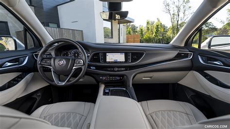 Buick Enclave | 2022MY Avenir | Interior, Cockpit