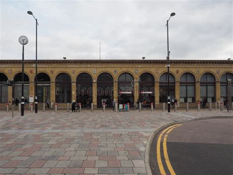 Cambridge railway station editorial photography. Image of britain ...