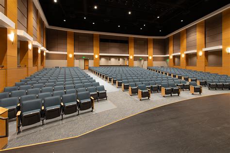 Lakeside Middle School fixed auditorium seating | Irwin Seating Company ...