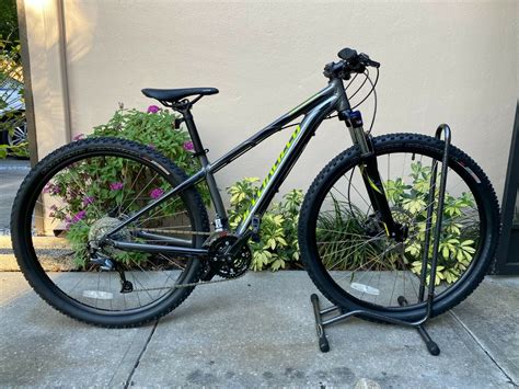 SPECIALIZED ROCKHOPPER 29 Mountain Bike Small 15.5″ Frame 29″ Wheels | Specialized Mountain Bike