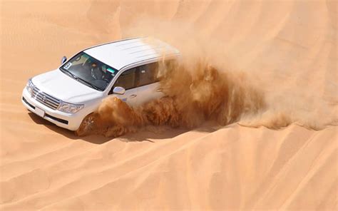 Dune Bashing Safari - Saudi Safari Tours